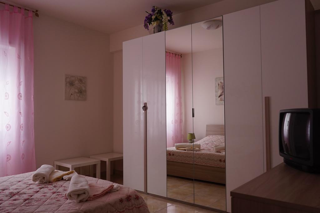 Dimora Del Viandante Appartamento Civitavecchia Buitenkant foto